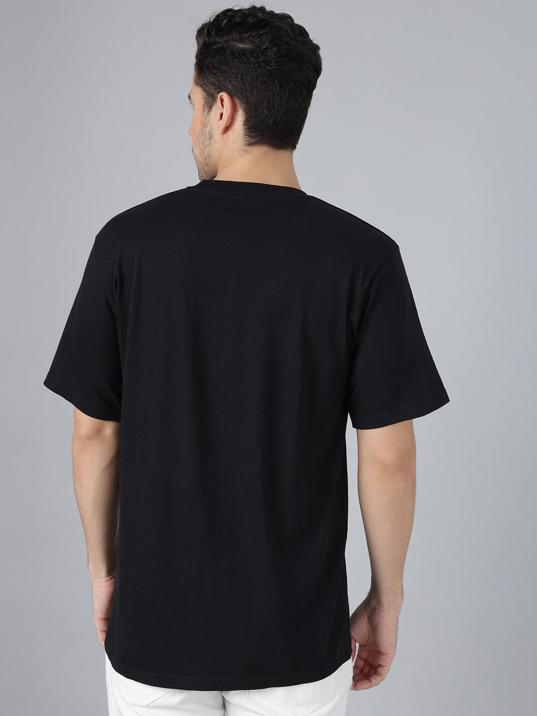 Sakuna Black Regular T-Shirts