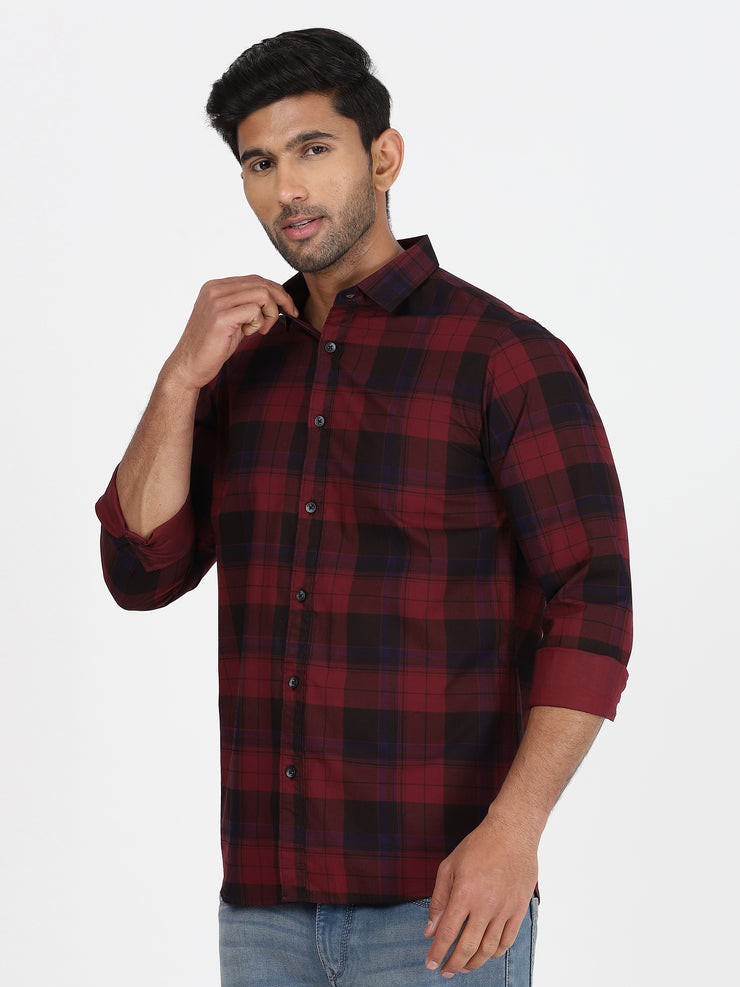Plaid Flannel Slim Fit Full-Sleeve Shirt - Red and Black (GP083)
